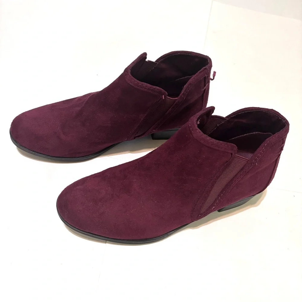 Maurices Women's Burgundy Ankle Boots